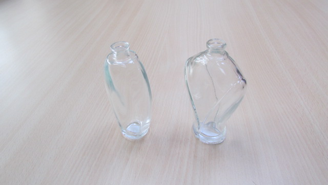 玻璃瓶口唇油9